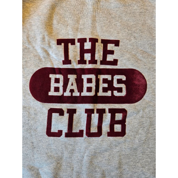 Brunette The Label Oversized Gray Burgundy "The Babes Club" Sweatshirt Size M/L - Picture 4 of 15